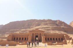 Тур в Египет: как увидеть пирамиды, не потеряв голову и найдя свой ритм