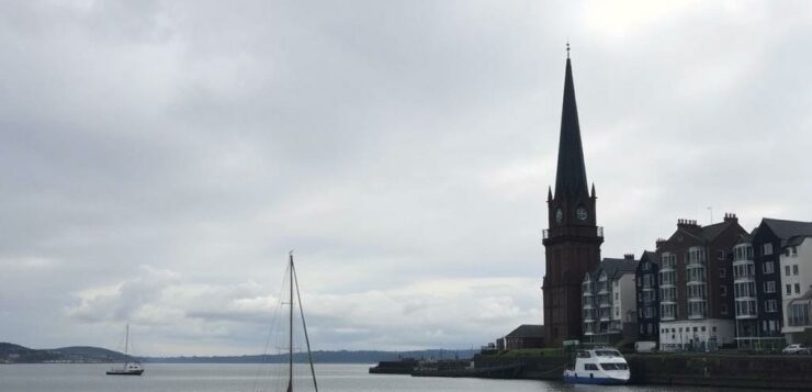 Жизнь в Данди: университеты, искусство, море — история города, который учит жить вдоль реки и по соседству с морем