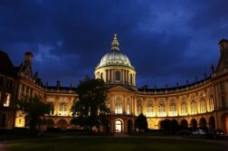 Жизнь в Оксфорде: студенты, наука, достопримечательности