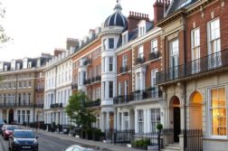 Работа в сфере элитной недвижимости: рынок и комиссии в Лондоне