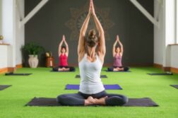 Британские школы йоги: где заниматься в разных городах и как выбрать свою студию